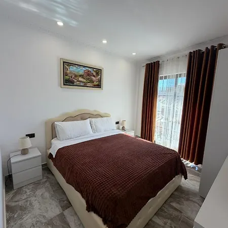 Crown Aparthotel Golem (Tirana)